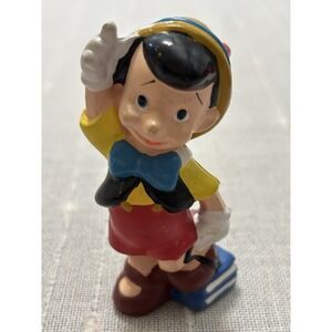 Disney Pinocchio Standing On Books Pvc Figure Toy Vintage Cake Topper 2.75"